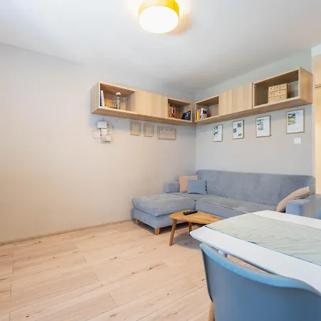 Апартаменты Cozy In Great Location *
